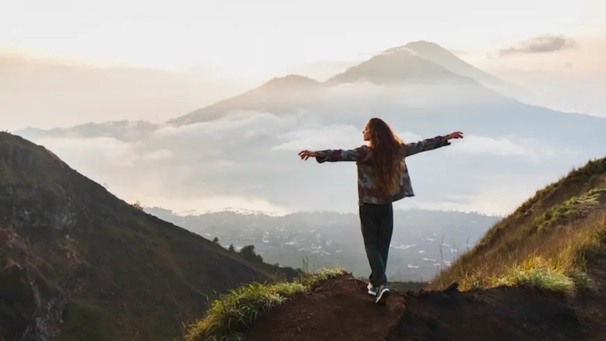 Mount-Batur-Bali-Trekking-Tour-16-x-9-06